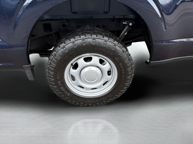 2025 Ford F-150 XL Regular Cab V8