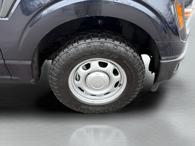 2025 Ford F-150 XL Regular Cab V8