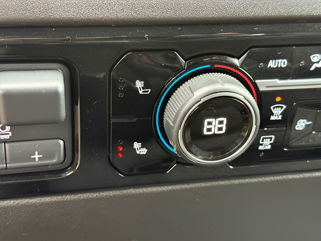 2025 Chevrolet Silverado 1500 LT LT1
