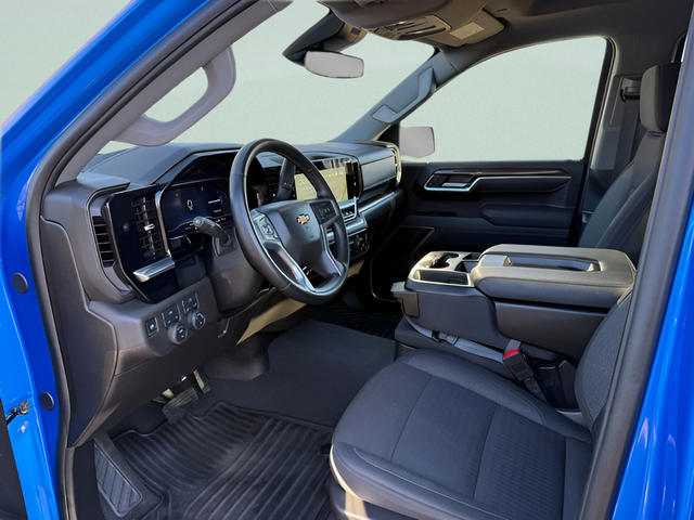 2025 Chevrolet Silverado 1500 LT LT1