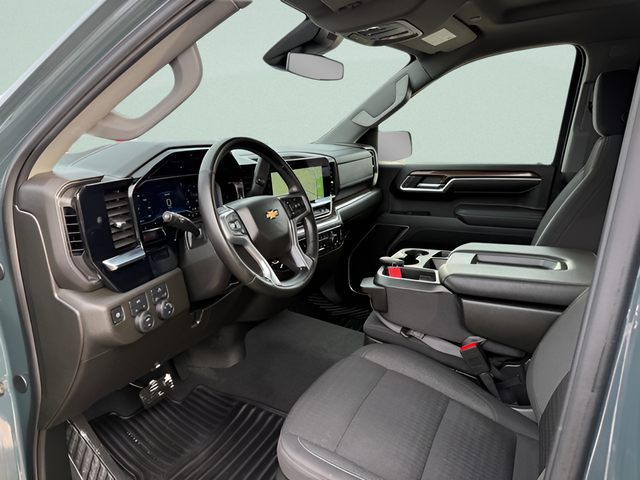 2025 Chevrolet Silverado 1500 LT LT1