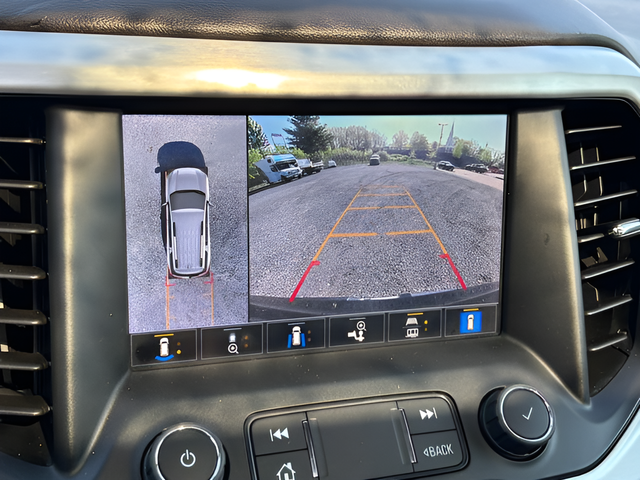 2021 GMC Acadia SLT