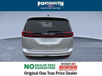2024 Chrysler Pacifica Touring L