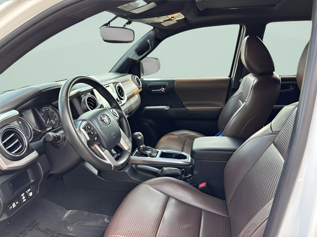 2017 Toyota Tacoma Limited V6