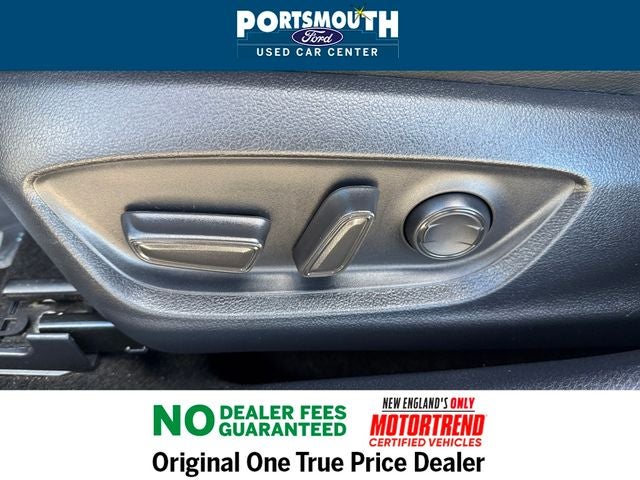 2023 Toyota Camry Hybrid SE