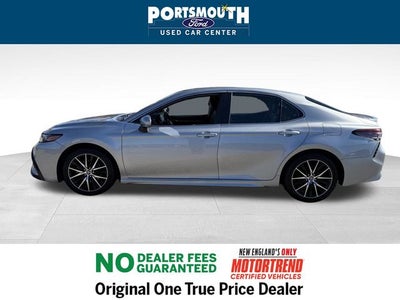 2023 Toyota Camry Hybrid SE