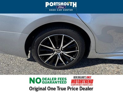 2023 Toyota Camry Hybrid SE