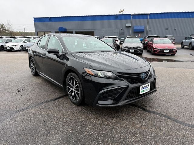 2023 Toyota Camry Hybrid SE