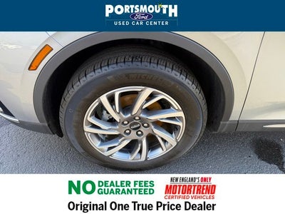 2023 Lincoln Corsair Standard