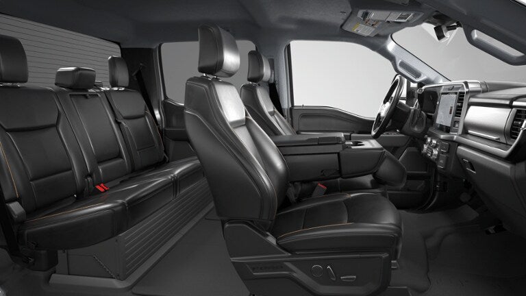 2026 Ford Super Duty F-350® Lariat®